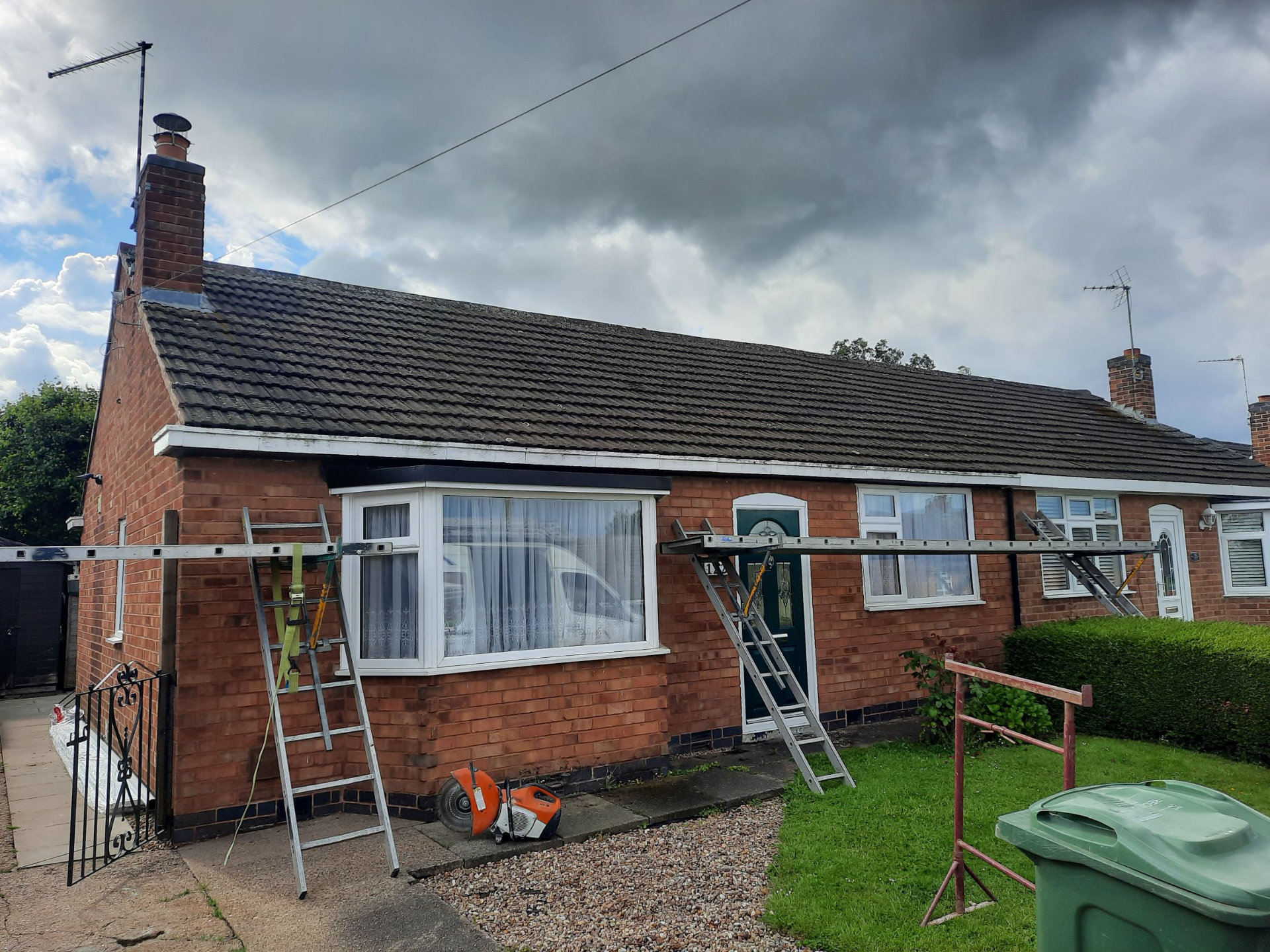 Derby Bungalow Gutters Before Front